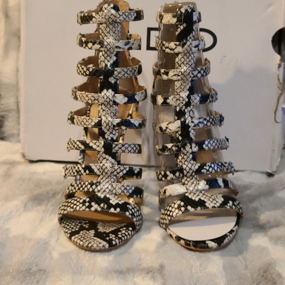 Snake skin print Aldo heels